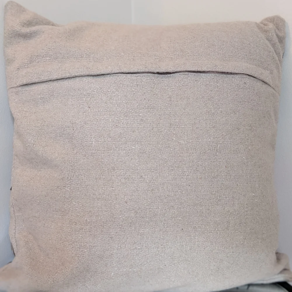 Rizzy Home Felt Embroidered Throw Pillows - Picture 6 of 9